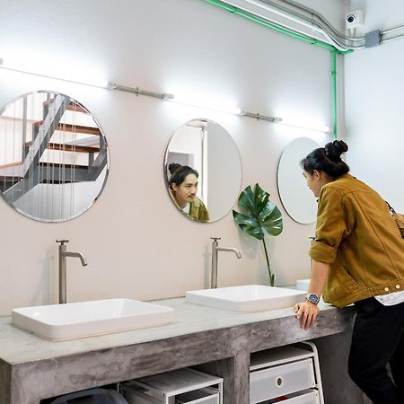 Hybrit Hostel&Cafe Hat Yai Ngoại thất bức ảnh
