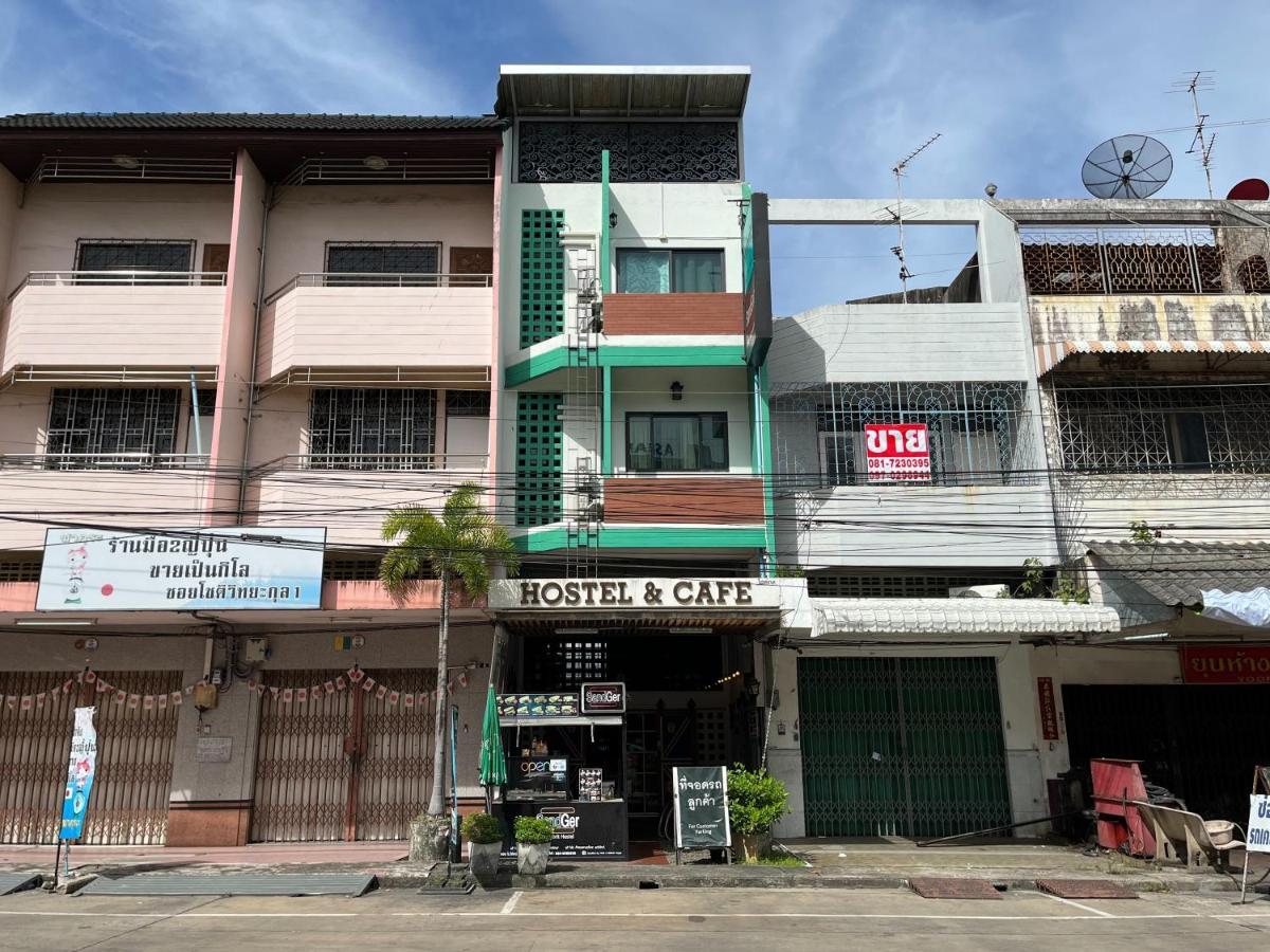Hybrit Hostel&Cafe Hat Yai Ngoại thất bức ảnh